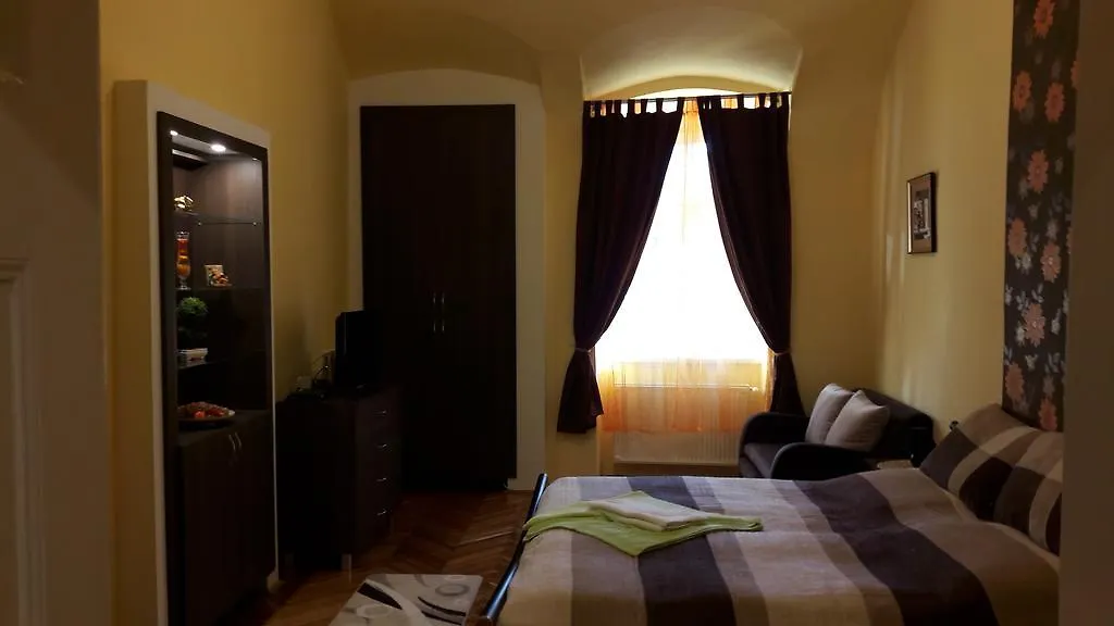 Lägenhet Relax Apartman Eger Ungern