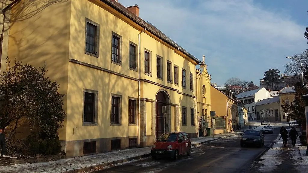 Relax Apartman Eger